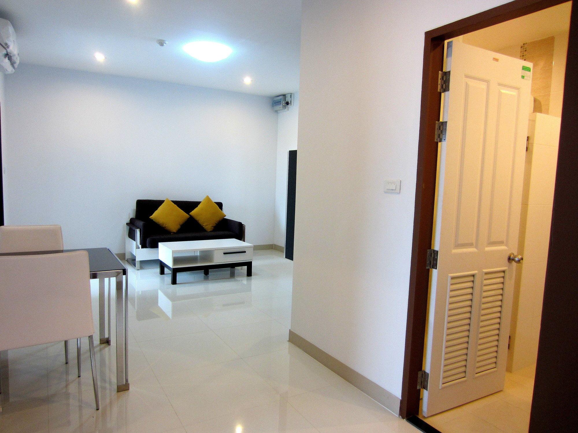 V-Twin Donjan Service Apartment Chiang Mai Exterior foto